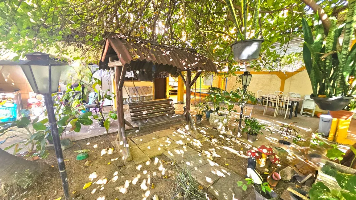 Casa com 4 quartos à venda, 360m2 em Andrade Araújo, Nova Iguacu - RJ - imagem 7 Foto 7 de Casa com 4 quartos à venda, 360m2 em Andrade Araújo, Nova Iguacu - RJ