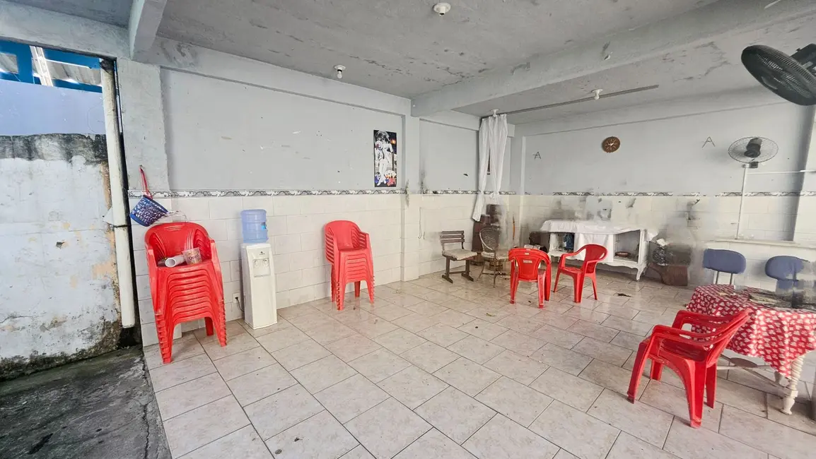 Foto 4 de Casa com 3 quartos à venda, 400m2 em Rocha Sobrinho, Mesquita - RJ