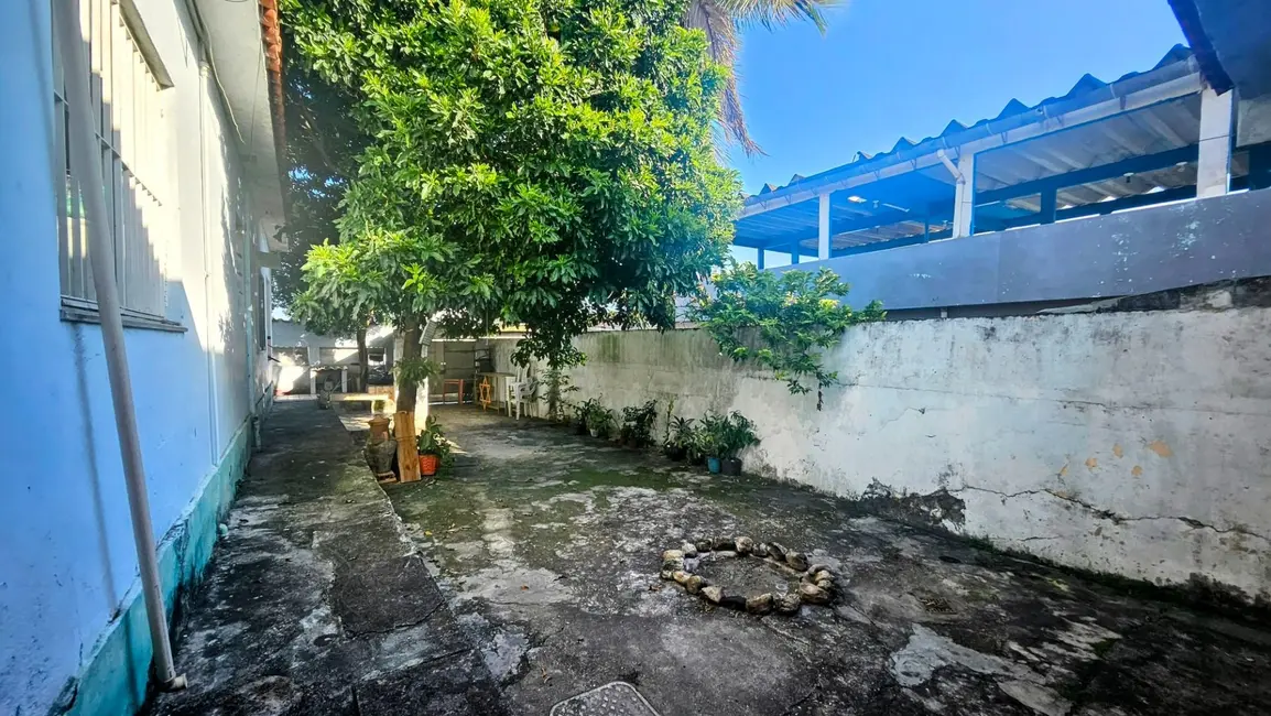 Foto 6 de Casa com 3 quartos à venda, 400m2 em Rocha Sobrinho, Mesquita - RJ