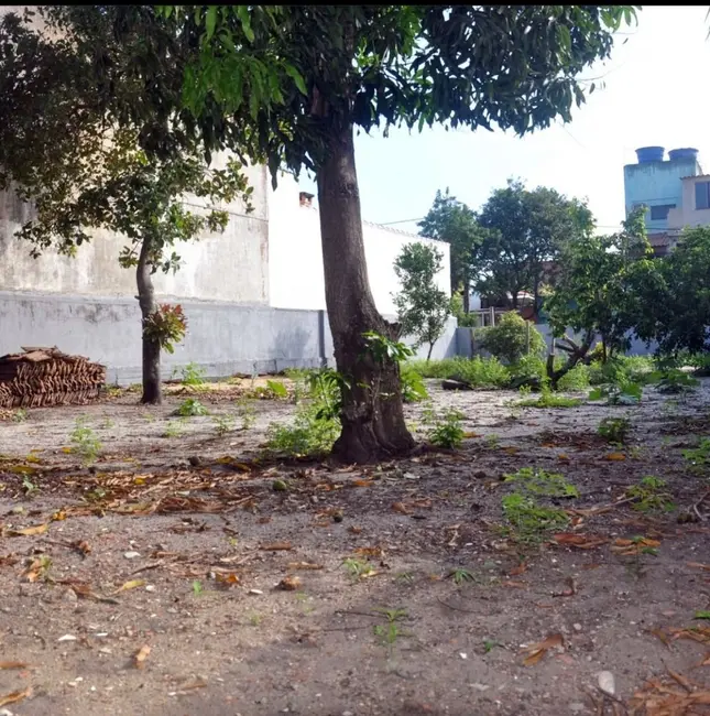 Foto 3 de Terreno / Lote à venda, 300m2 em Extensão do Bosque, Rio Das Ostras - RJ