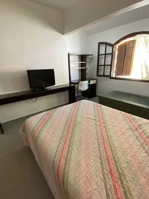 Foto 2 de Casa com 3 quartos à venda, 400m2 em Vargem Pequena, Rio De Janeiro - RJ