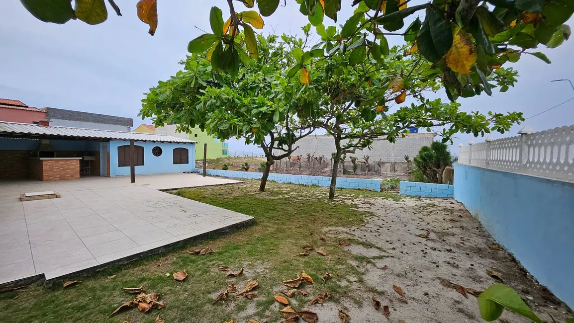 Foto 3 de Casa com 6 quartos à venda, 760m2 em Arraial Do Cabo - RJ