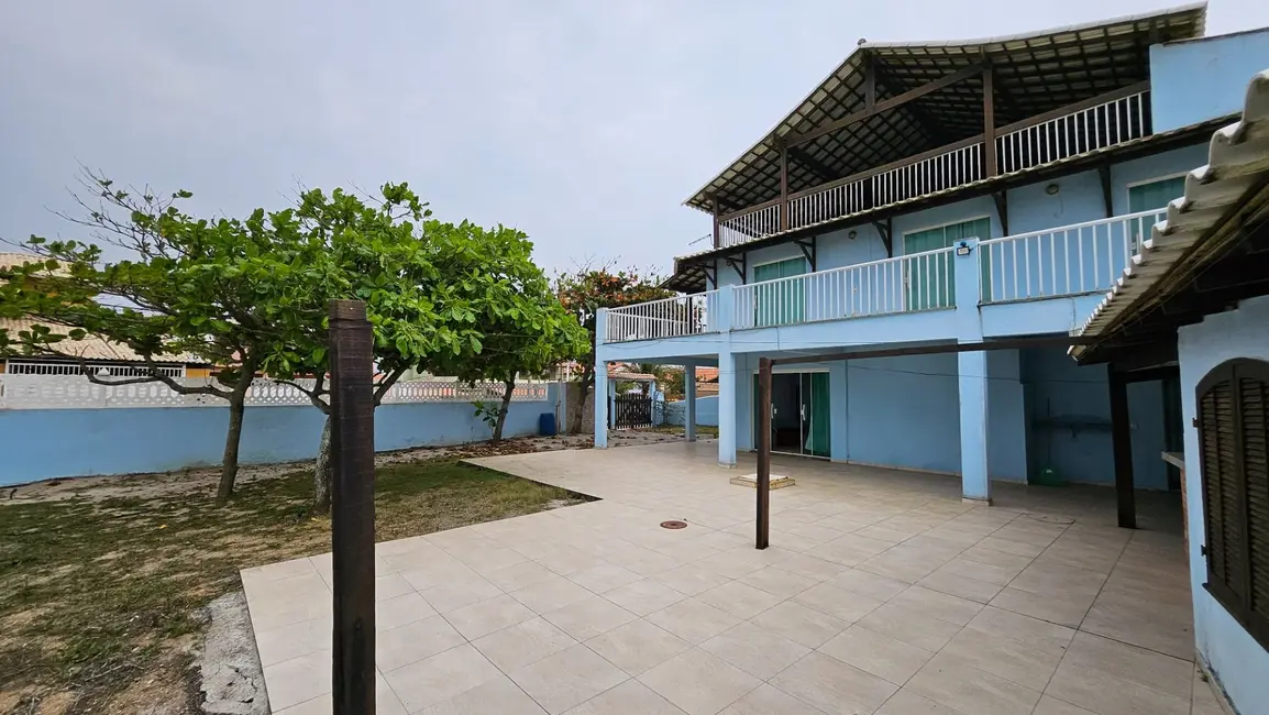 Foto 1 de Casa com 6 quartos à venda, 760m2 em Arraial Do Cabo - RJ