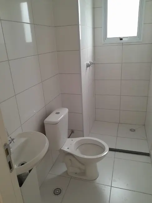 Apartamento com 2 quartos à venda, 50m2 em Belford Roxo, Belford Roxo - RJ - imagem 2 Foto 2 de Apartamento com 2 quartos à venda, 50m2 em Belford Roxo, Belford Roxo - RJ