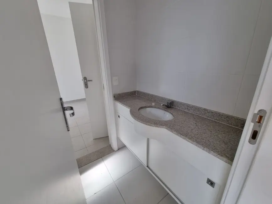 Apartamento com 3 quartos à venda e para alugar, 97m2 em Centro, Nova Iguacu - RJ - imagem 8 Foto 8 de Apartamento com 3 quartos à venda e para alugar, 97m2 em Centro, Nova Iguacu - RJ