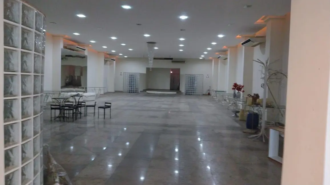 Sala Comercial à venda e para alugar, 450m2 em Califórnia, Nova Iguacu - RJ - imagem 5 Foto 5 de Sala Comercial à venda e para alugar, 450m2 em Califórnia, Nova Iguacu - RJ