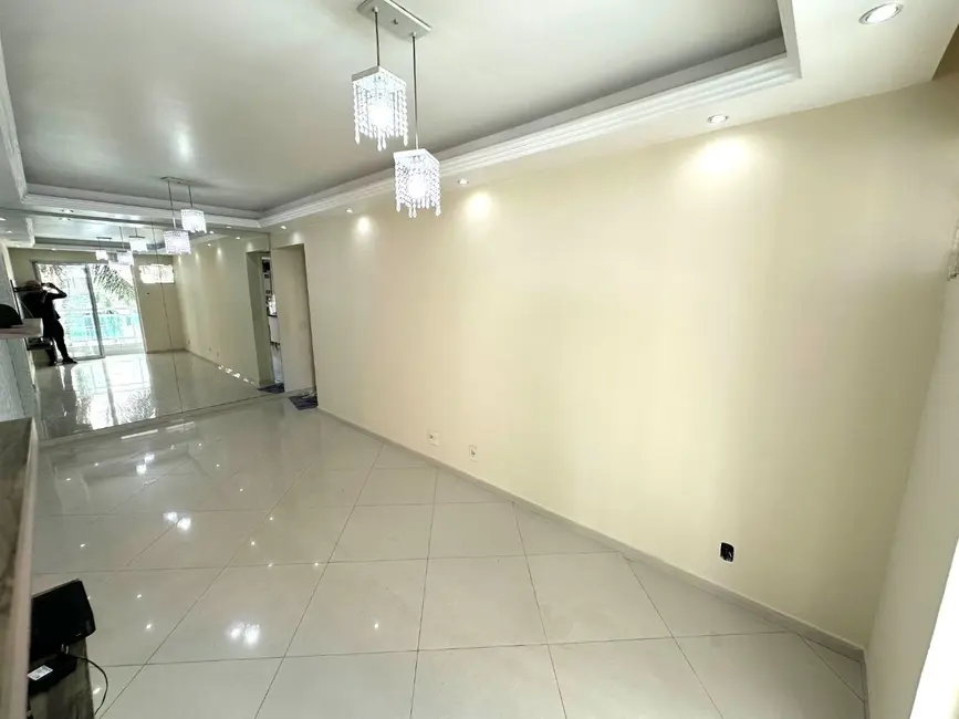 Foto 2 de Apartamento com 2 quartos à venda, 68m2 em Centro, Nova Iguacu - RJ