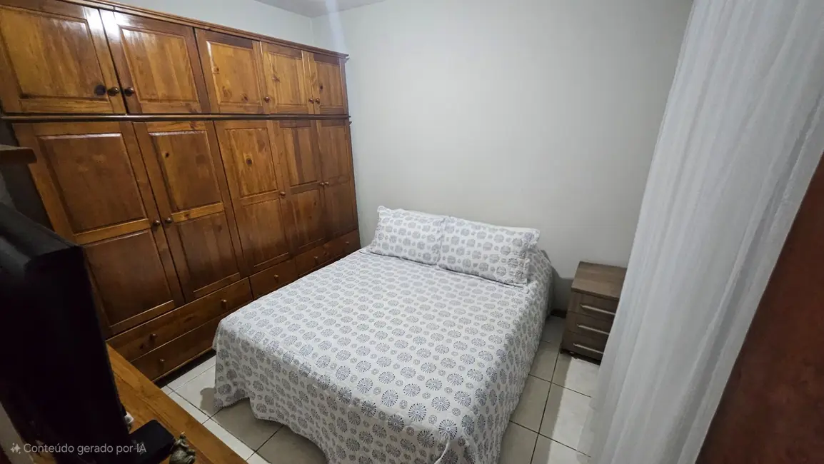 Foto 2 de Casa com 5 quartos à venda, 400m2 em Parque Ulisses, Nova Iguacu - RJ