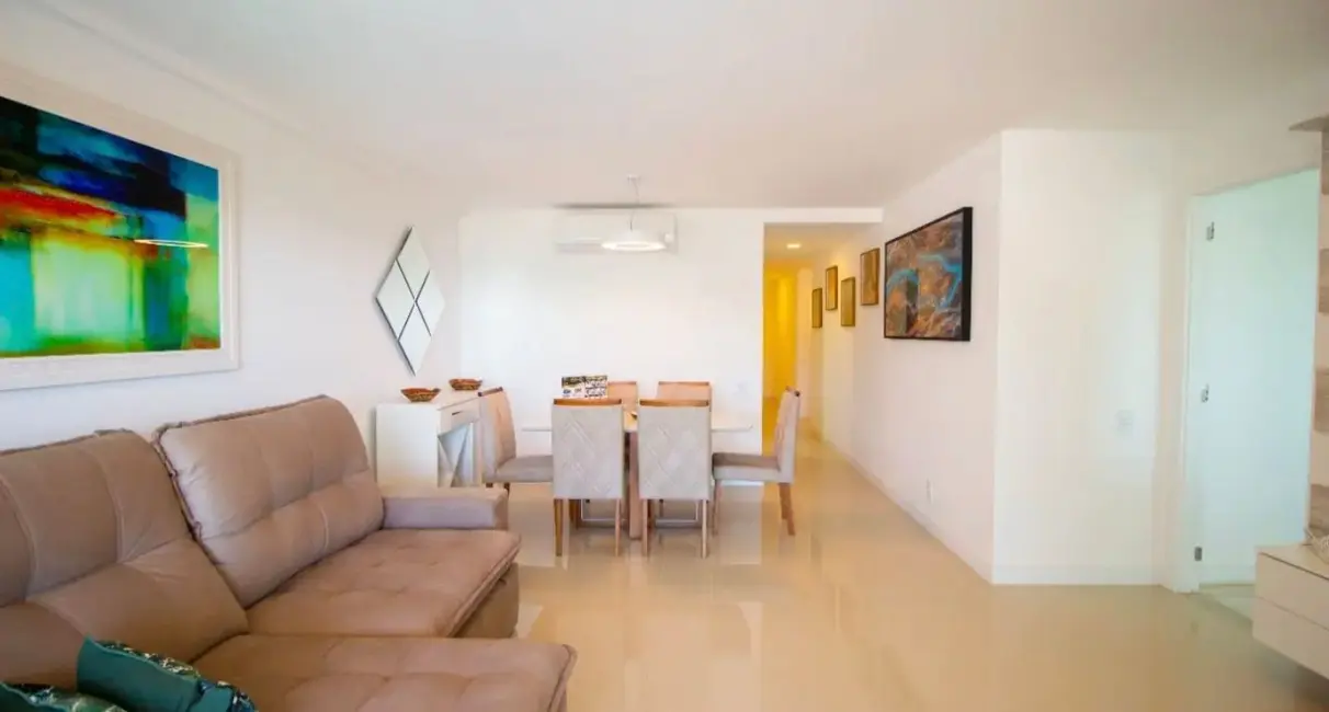 Apartamento com 3 quartos à venda, 12m2 em Arraial Do Cabo - RJ - imagem 5 Foto 5 de Apartamento com 3 quartos à venda, 12m2 em Arraial Do Cabo - RJ