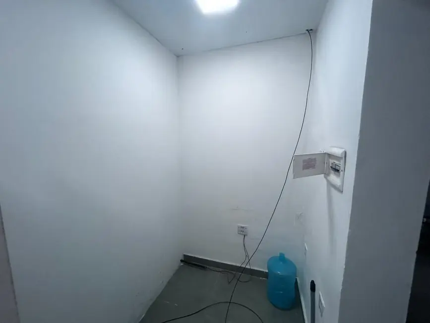 Foto 6 de Loja para alugar, 21m2 em Centro, Nova Iguacu - RJ