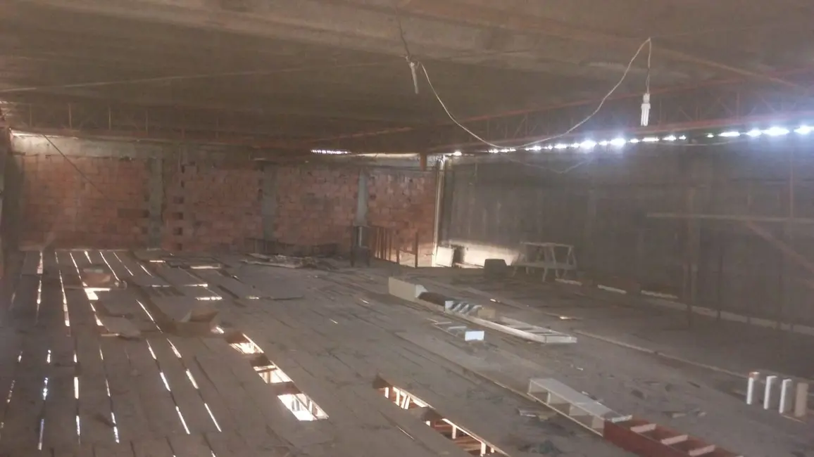 Foto 8 de Armazém / Galpão para alugar, 230m2 em Centro, Mesquita - RJ