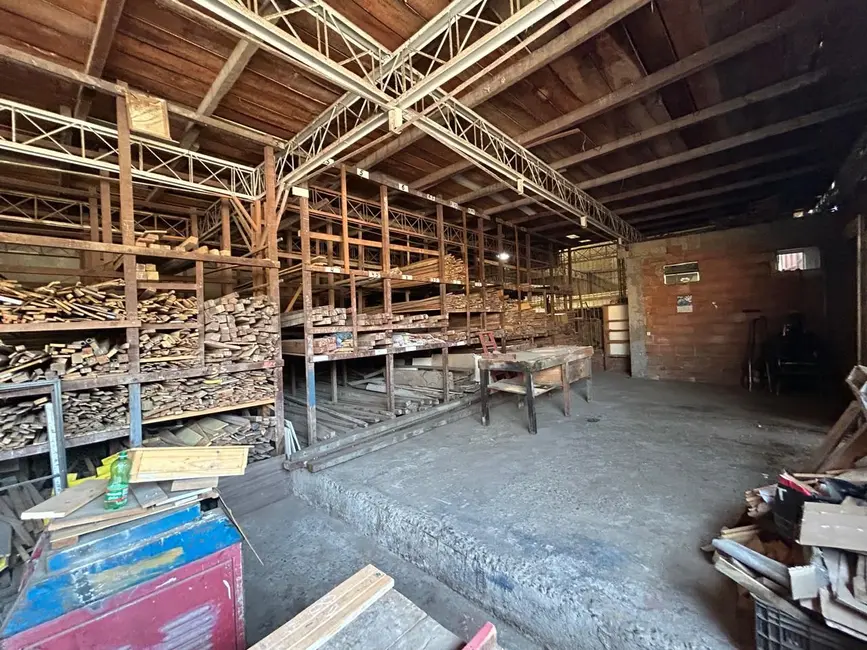 Foto 6 de Armazém / Galpão para alugar, 230m2 em Centro, Mesquita - RJ