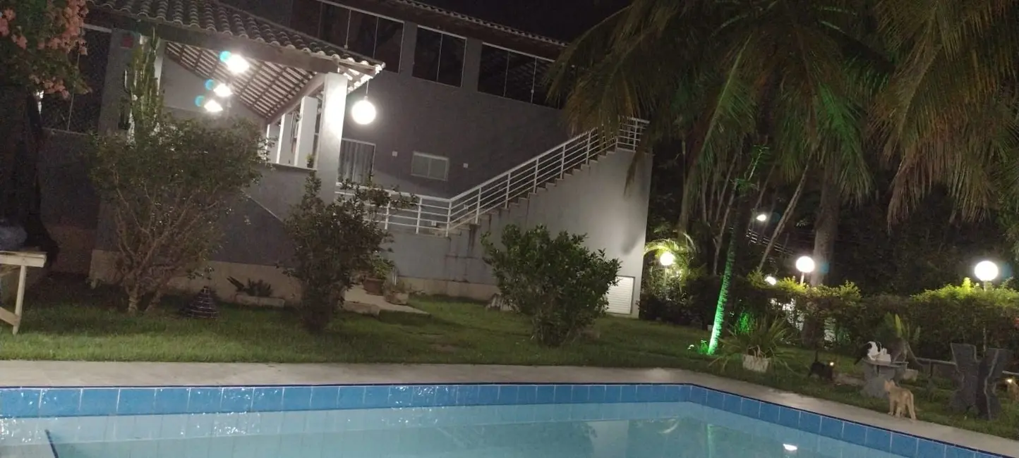 Casa de Condomínio com 5 quartos à venda, 686m2 em Paraíso, Nova Iguacu - RJ - imagem 2 Foto 2 de Casa de Condomínio com 5 quartos à venda, 686m2 em Paraíso, Nova Iguacu - RJ