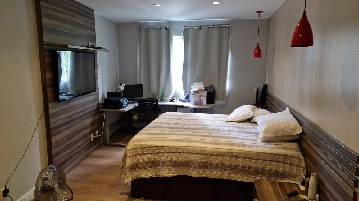 Casa de Condomínio com 5 quartos à venda, 686m2 em Paraíso, Nova Iguacu - RJ - imagem 7 Foto 7 de Casa de Condomínio com 5 quartos à venda, 686m2 em Paraíso, Nova Iguacu - RJ