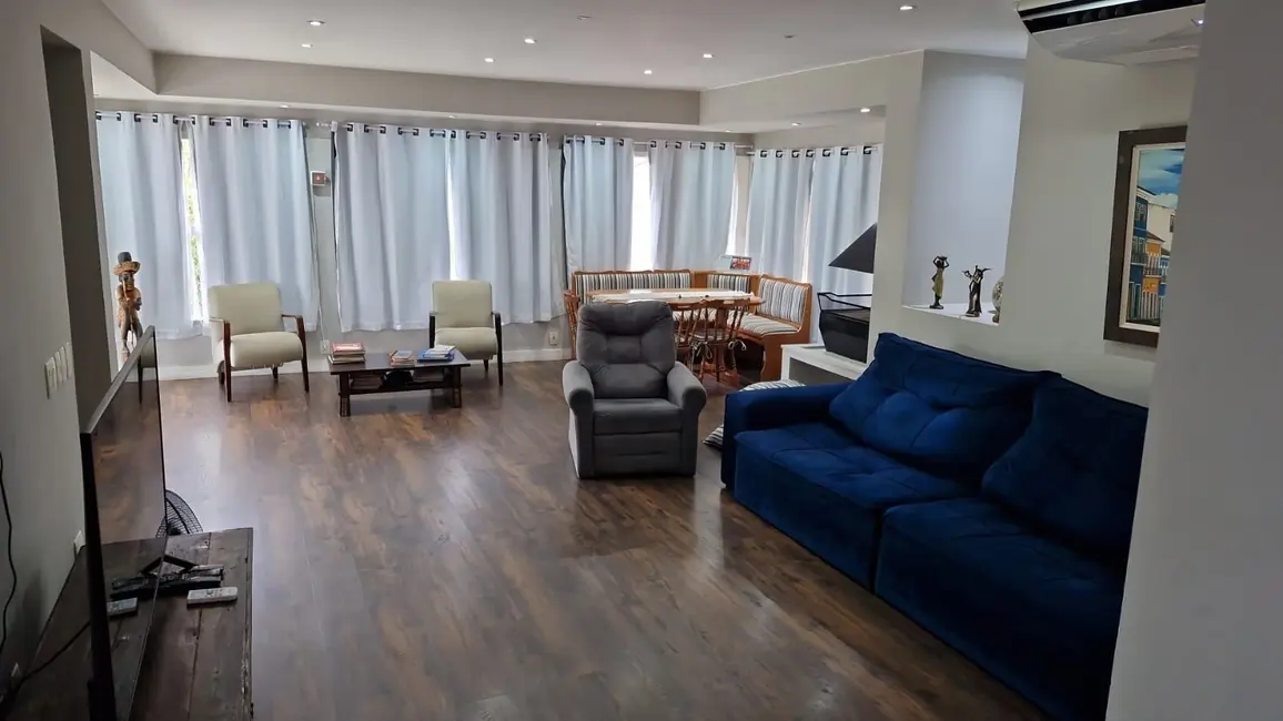 Casa de Condomínio com 5 quartos à venda, 686m2 em Paraíso, Nova Iguacu - RJ - imagem 5 Foto 5 de Casa de Condomínio com 5 quartos à venda, 686m2 em Paraíso, Nova Iguacu - RJ