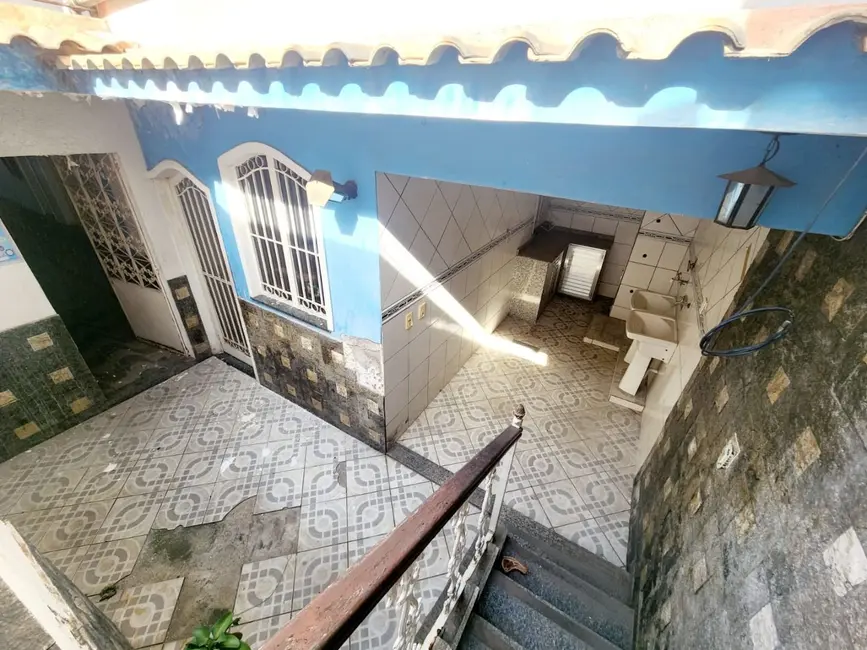 Casa com 3 quartos à venda e para alugar, 200m2 em Vila São Luis, Nova Iguacu - RJ - imagem 4 Foto 4 de Casa com 3 quartos à venda e para alugar, 200m2 em Vila São Luis, Nova Iguacu - RJ