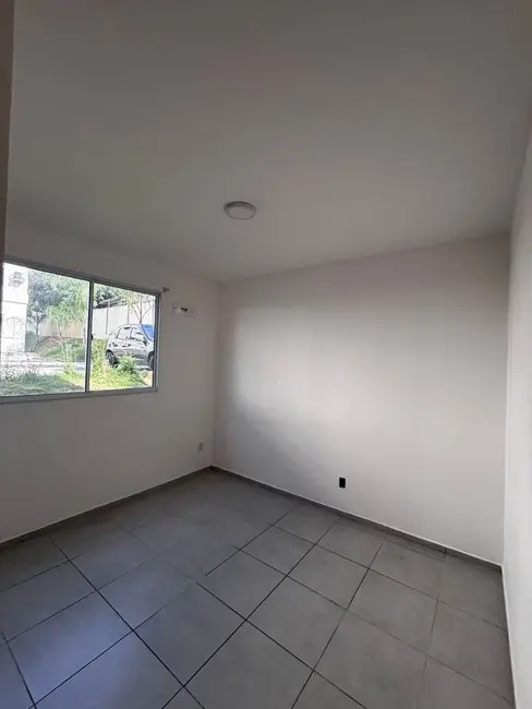 Foto 7 de Apartamento com 2 quartos para alugar, 44m2 em Jardim Canaã, Nova Iguacu - RJ