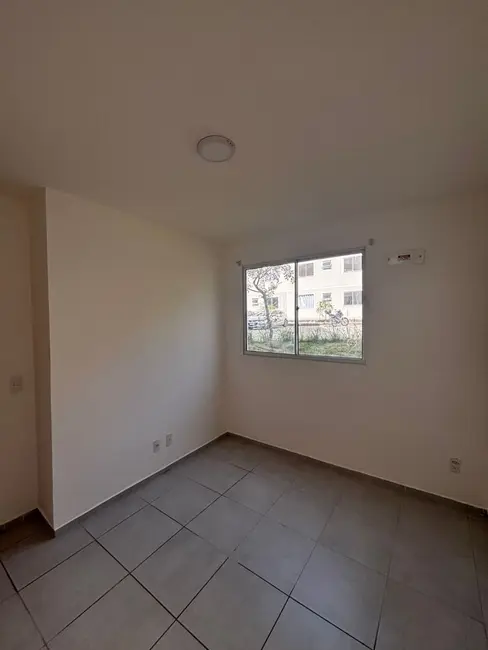 Foto 9 de Apartamento com 2 quartos para alugar, 44m2 em Jardim Canaã, Nova Iguacu - RJ
