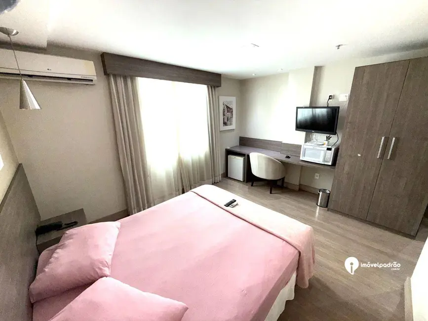 Foto 1 de Loft / Flat com 1 quarto à venda e para alugar, 30m2 em Jardim São João, Nova Iguacu - RJ