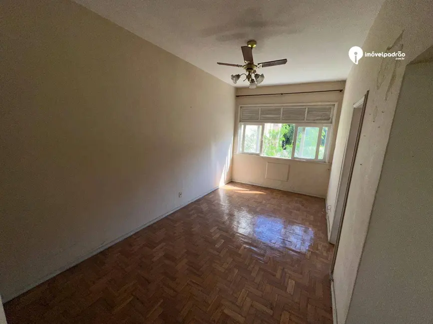 Foto 2 de Apartamento com 2 quartos à venda, 70m2 em Tijuca, Rio De Janeiro - RJ