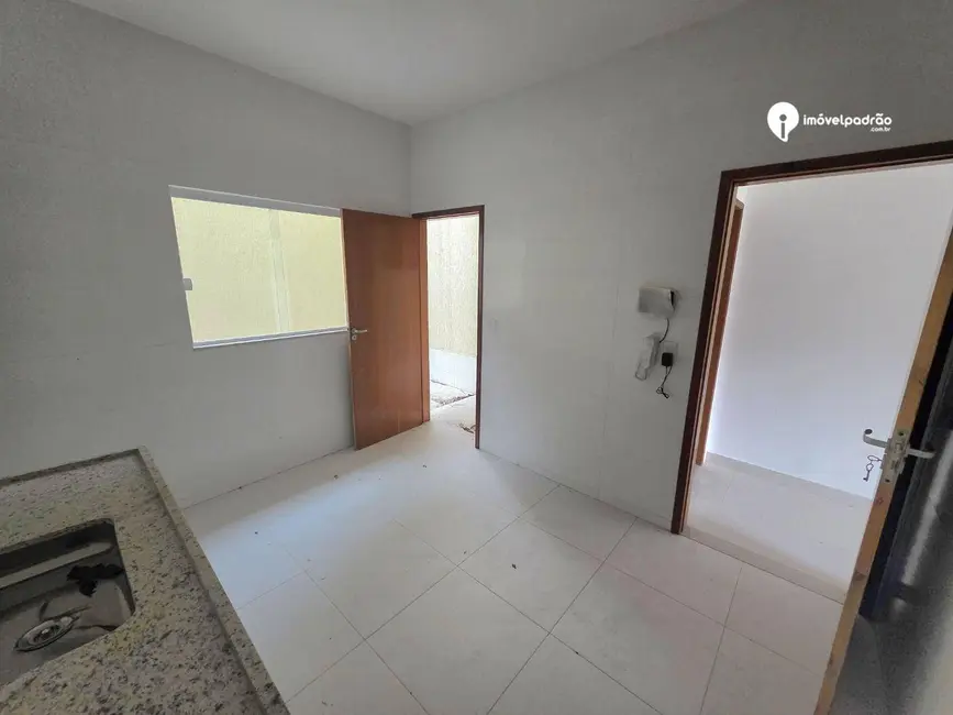 Casa com 2 quartos à venda, 124m2 em Alvarez, Nova Iguacu - RJ - imagem 5 Foto 5 de Casa com 2 quartos à venda, 124m2 em Alvarez, Nova Iguacu - RJ