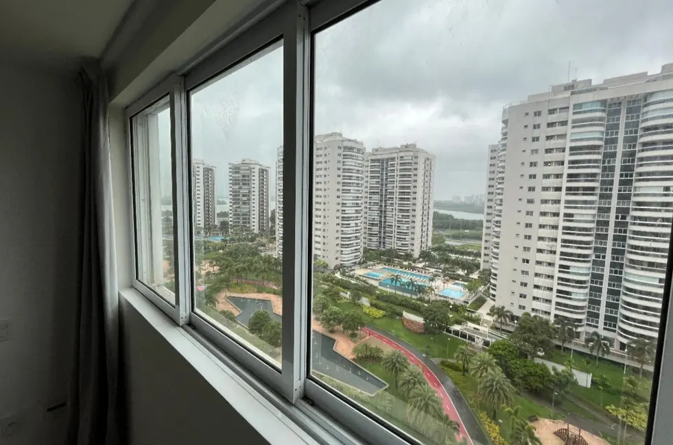 Foto 6 de Apartamento com 2 quartos à venda, 79m2 em Camorim, Rio De Janeiro - RJ