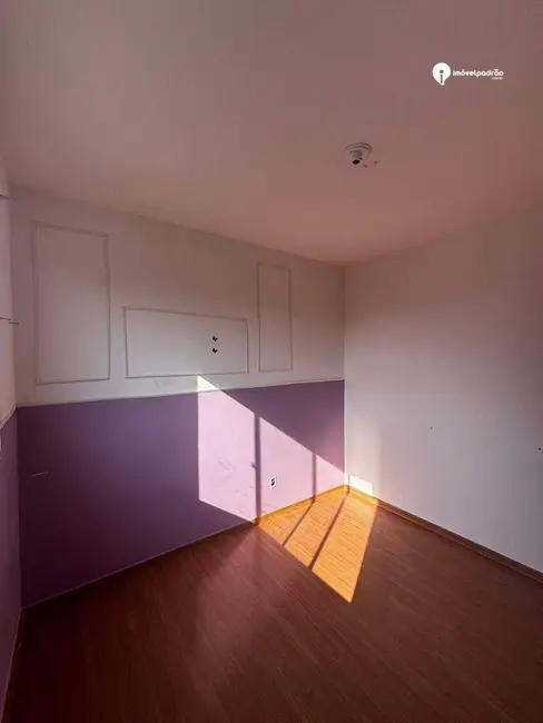 Foto 8 de Apartamento com 2 quartos para alugar, 44m2 em Jardim Alvorada, Nova Iguacu - RJ