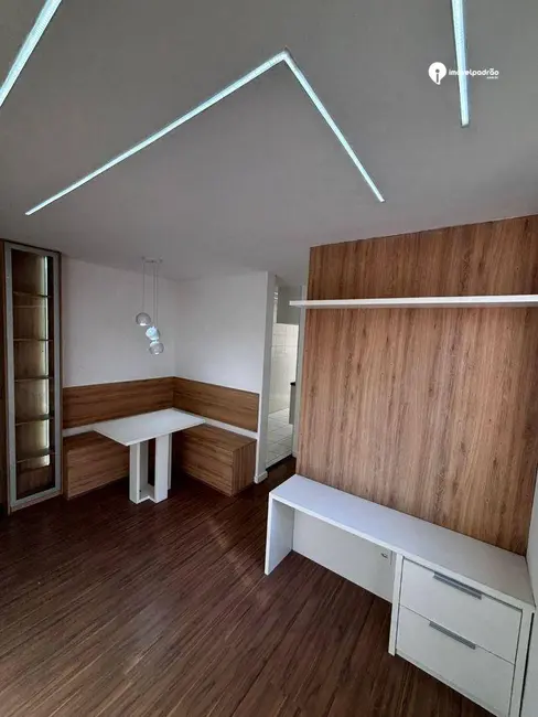 Foto 2 de Apartamento com 2 quartos à venda, 51m2 em Vila Avelina, Nova Iguacu - RJ