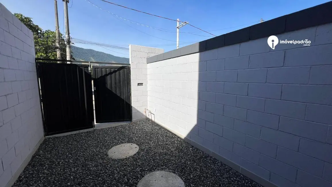 Casa de Condomínio com 2 quartos à venda, 55m2 em Palhada, Nova Iguacu - RJ - imagem 4 Foto 4 de Casa de Condomínio com 2 quartos à venda, 55m2 em Palhada, Nova Iguacu - RJ