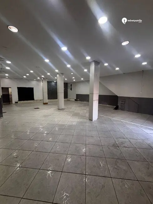 Foto 3 de Loja para alugar, 200m2 em Comendador Soares, Nova Iguacu - RJ