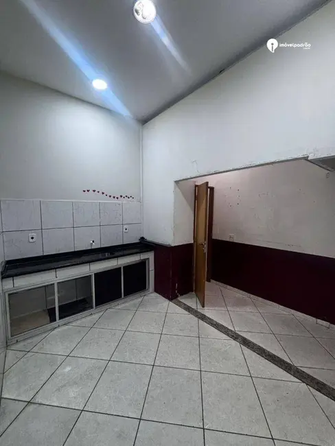 Foto 7 de Loja para alugar, 200m2 em Comendador Soares, Nova Iguacu - RJ