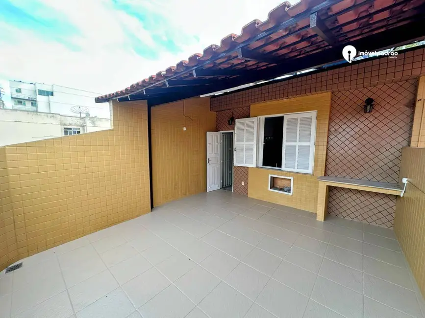 Casa com 3 quartos para alugar, 160m2 em Centro, Nova Iguacu - RJ - imagem 1 Foto 1 de Casa com 3 quartos para alugar, 160m2 em Centro, Nova Iguacu - RJ