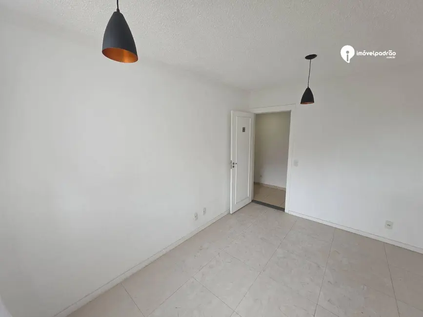 Apartamento com 2 quartos à venda, 49m2 em Jardim Jasmim, Nova Iguacu - RJ - imagem 4 Foto 4 de Apartamento com 2 quartos à venda, 49m2 em Jardim Jasmim, Nova Iguacu - RJ