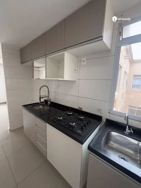 Foto 5 de Apartamento com 2 quartos para alugar, 45m2 em Floresta, Nova Iguacu - RJ