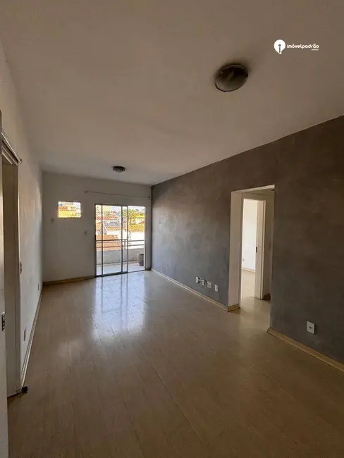 Foto 2 de Apartamento com 2 quartos à venda e para alugar, 76m2 em Caonze, Nova Iguacu - RJ