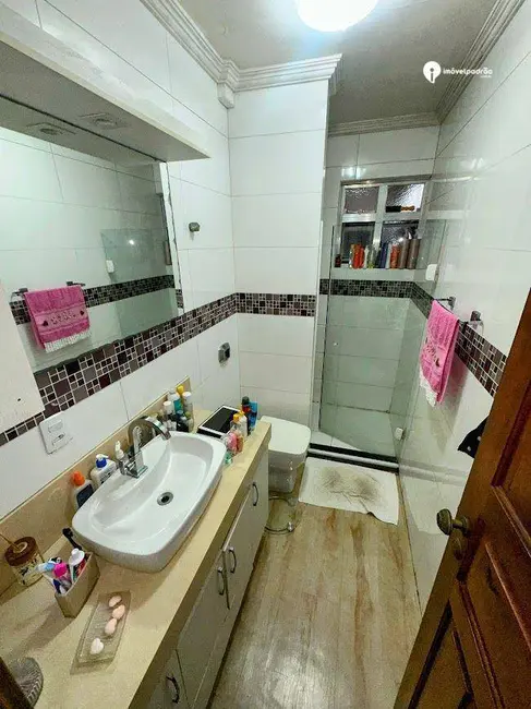 Foto 4 de Apartamento com 2 quartos para alugar, 96m2 em Alvarez, Nova Iguacu - RJ