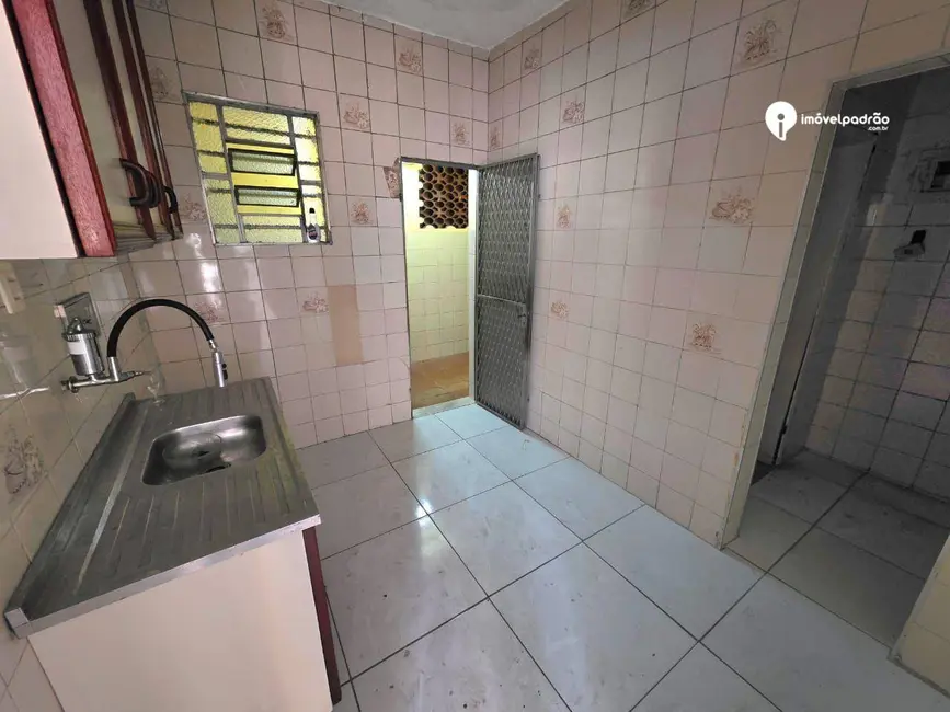 Foto 1 de Casa com 2 quartos para alugar, 80m2 em Centro, Nova Iguacu - RJ