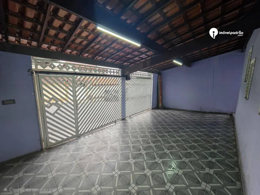 Foto 5 de Casa com 3 quartos para alugar, 360m2 em Califórnia, Nova Iguacu - RJ