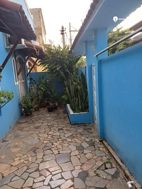 Casa com 5 quartos à venda, 1432m2 em Dom Rodrigo, Nova Iguacu - RJ - imagem 6 Foto 6 de Casa com 5 quartos à venda, 1432m2 em Dom Rodrigo, Nova Iguacu - RJ