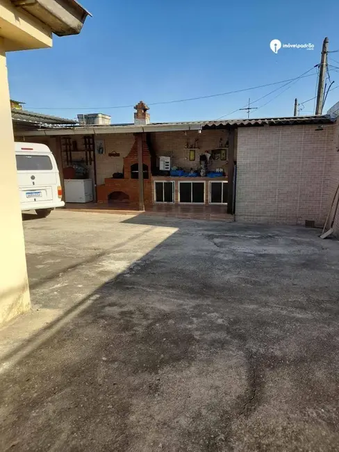 Foto 3 de Casa com 3 quartos à venda, 300m2 em São Vicente, Belford Roxo - RJ