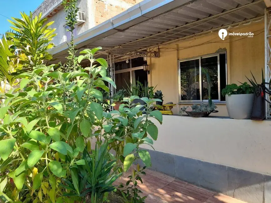 Foto 1 de Casa com 3 quartos à venda, 300m2 em São Vicente, Belford Roxo - RJ