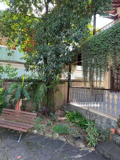 Casa com 6 quartos à venda, 600m2 em Cabral, Nilopolis - RJ - imagem 5 Foto 5 de Casa com 6 quartos à venda, 600m2 em Cabral, Nilopolis - RJ