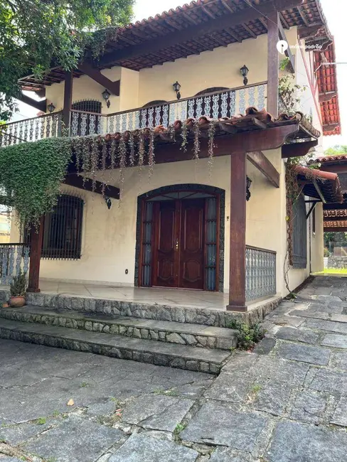 Casa com 6 quartos à venda, 600m2 em Cabral, Nilopolis - RJ - imagem 3 Foto 3 de Casa com 6 quartos à venda, 600m2 em Cabral, Nilopolis - RJ