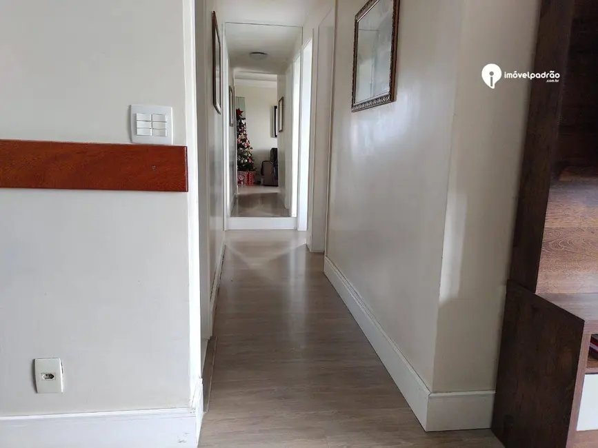 Apartamento com 3 quartos à venda, 80m2 em Centro, Nova Iguacu - RJ - imagem 7 Foto 7 de Apartamento com 3 quartos à venda, 80m2 em Centro, Nova Iguacu - RJ