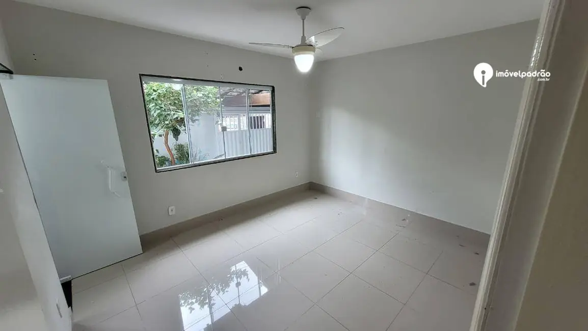 Foto 3 de Casa de Condomínio com 3 quartos para alugar, 245m2 em Centro, Nova Iguacu - RJ