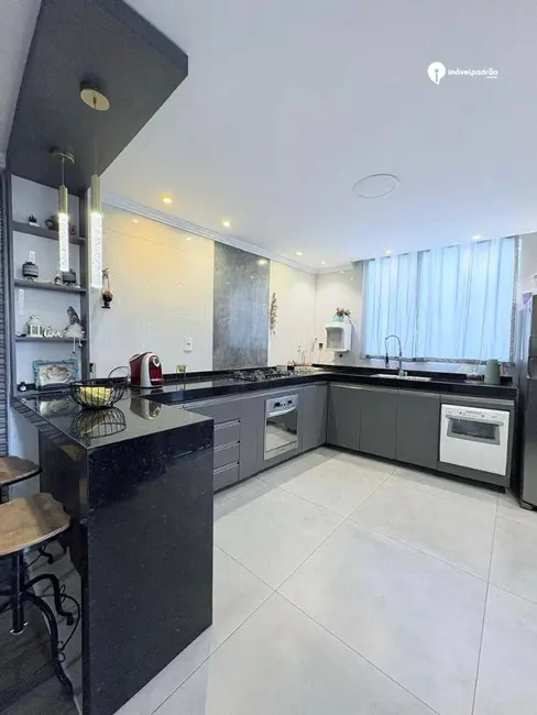 Foto 2 de Casa com 3 quartos à venda, 250m2 em Jardim Alvorada, Nova Iguacu - RJ