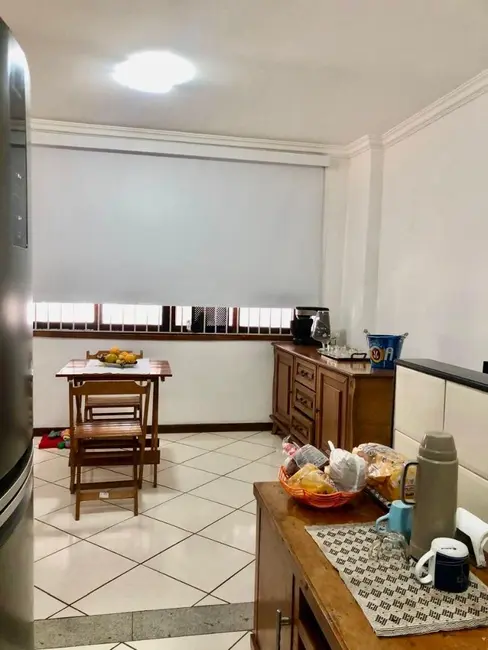 Foto 8 de Casa com 3 quartos à venda, 300m2 em Caonze, Nova Iguacu - RJ