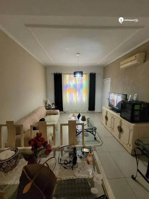 Foto 8 de Apartamento com 2 quartos à venda, 80m2 em Nova Iguacu - RJ