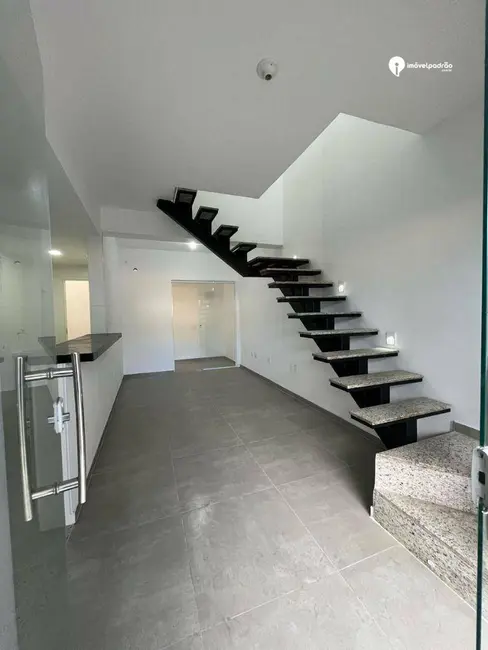 Foto 2 de Casa com 2 quartos à venda, 50m2 em Centro, Nova Iguacu - RJ