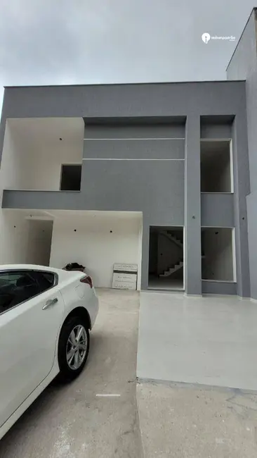 Foto 2 de Casa de Condomínio com 4 quartos à venda, 190m2 em Centro, Nova Iguacu - RJ